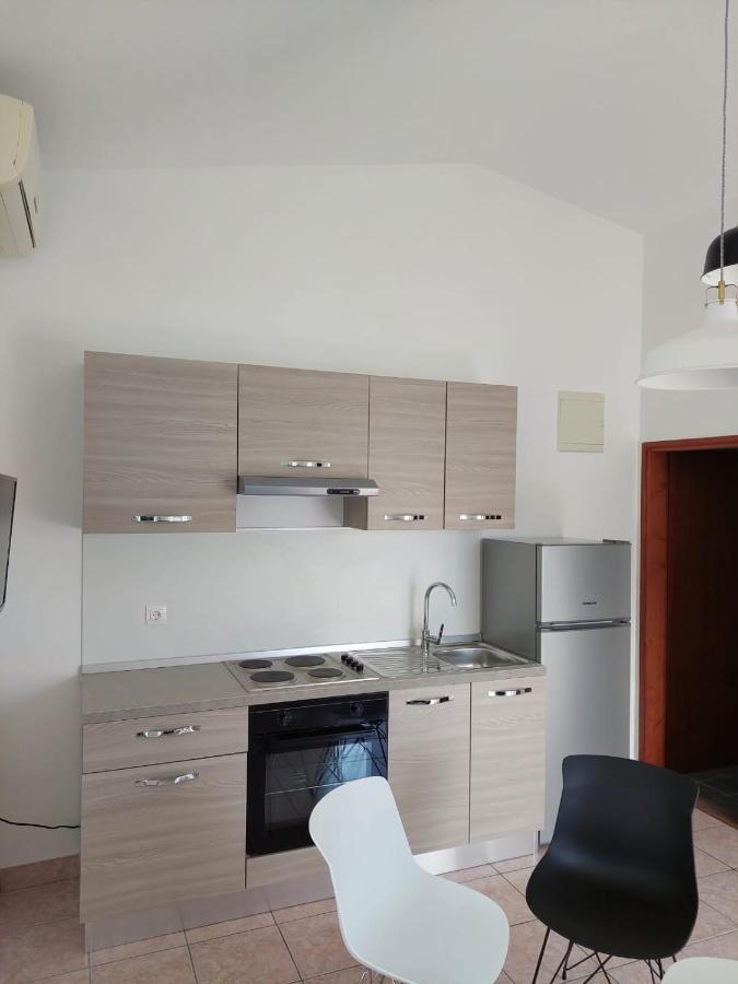 Apartmani Vesna Miškovići Eksteriør bilde